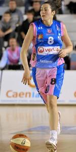  Sarah Mitchell   &copy; Romain Chaib 