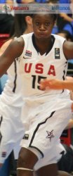 Tina Charles © womensbasketball-in-france.com  