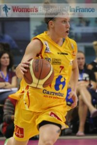Natalie Hurst &copy;  womensbasketball-in-france.com 