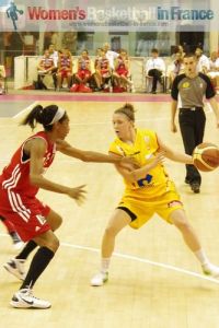 Nathalie Hurst &copy;  womensbasketball-in-france.com 