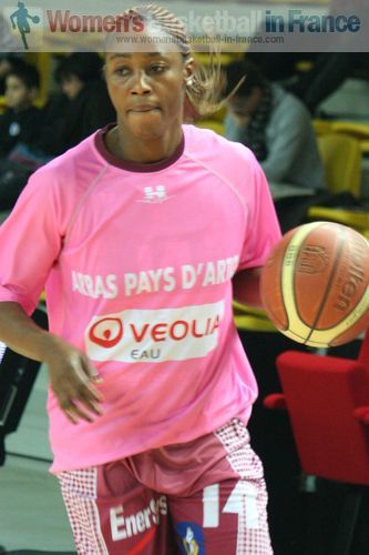Pauline Akonga-N'Simbo  ©  womensbasketball-in-france.com 