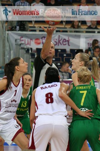 Tip-off Lithuania vs. Latvia at EuroBasket Women 2011 © womensbasketball-in-france.com  