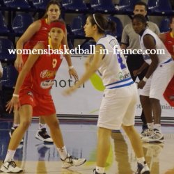  Spain playing Italy in the final of the U18 FIBA Europe European Championship Women Division A final &copy; womensbasketball-in-france.com