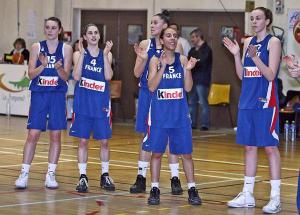  France celebrate wining 2009 Tournoi International du Poinçonnet  © Olivier Sarre