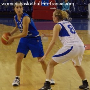 Francesca Dotto and Melanie Devaux  &copy; womensbasketball-in-france.com