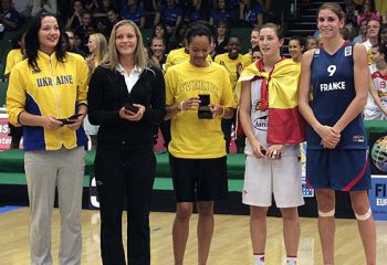  Silver medal for France U18 - Spain © FIBA Europe - Ulrich Schulte