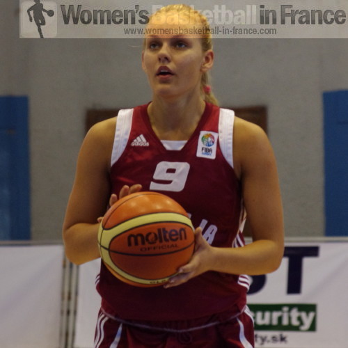 Anete Kirsteine © womensbasketball-in-france.com