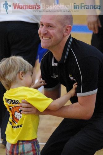   Belgium U16 coach! Arvid Diels  in Miskolc after beating France © womensbasketball-in-france.com  