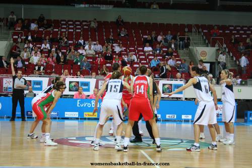 Belarus on their way to semi-final of EuroBasket women 2009 © womensbasketball-in-france.com