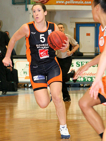 Belinda Snell scores 29 points in EuroLeague Women final four defeat