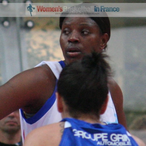  Bernadette N’Goyisa © womensbasketball-in-france.com