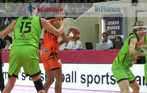 Basketball pictures from Paris  2010 LFB open