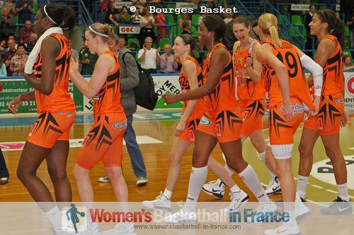 Bourges Basket qualify again in 2011 for LFB final © Bourges Basket   