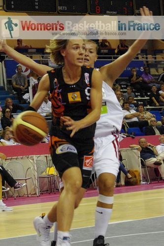 Céline Dumerc at the 2011 Open LFB ©  womensbasketball-in-france.com