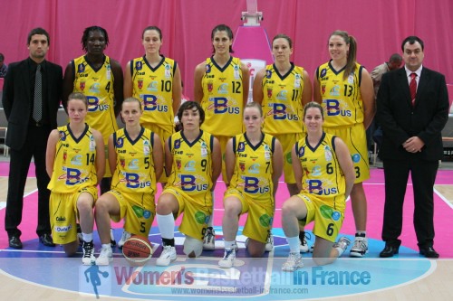 COB Calais 2010-2011 © womensbasketball-in-france.com  
