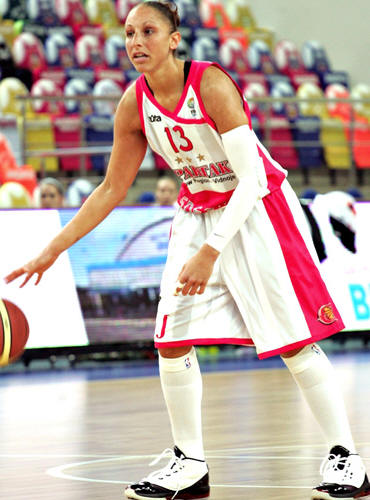 Diana Taurasi scored 27 points in EuroLeague Women's basketball against Frisco Sika Brno  © FIBA Europe