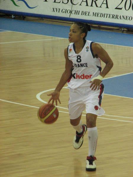 Edwige Lawson-Wade ©  womensbasket-in-france.com 
