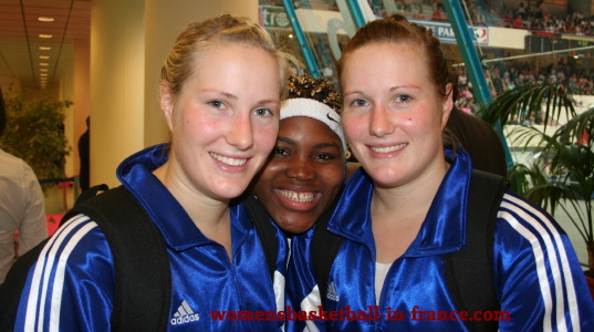 Frida Eldebrink, Isabella Yacoubou and 