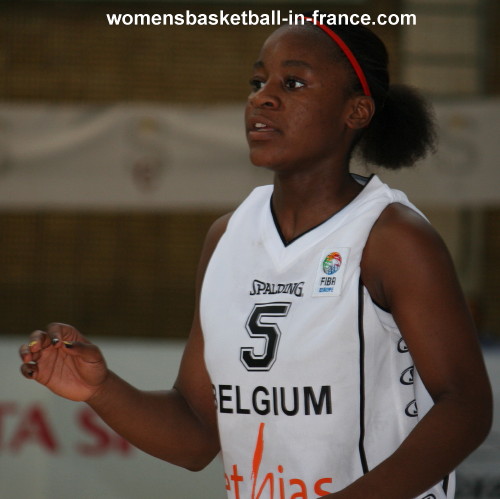   Emmanuella Mayombo  © womensbasketball-in-france.com