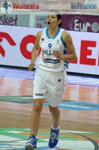  Evanthia Maltsi playing at EuroBasket 2011 © womensbasketball-in-france.com  