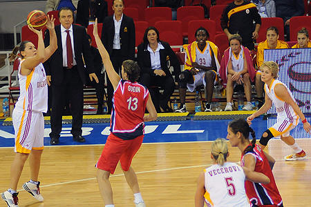 Galatasaray playing against Cras Basket in EuroLeague Women  © FIBA Europe 