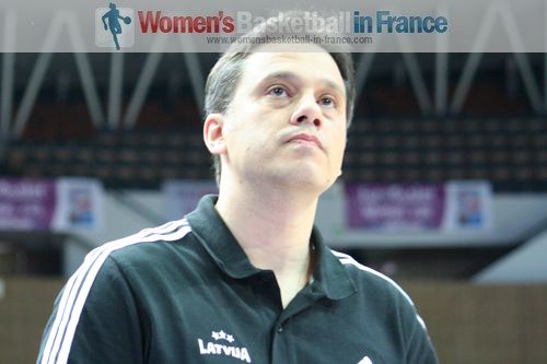  George Dikeoulakos  © womensbasketball-in-france.com  