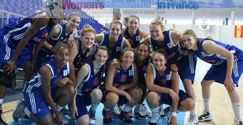 Great Britain celebrating 2011  © womensbasketball-in-france.com  