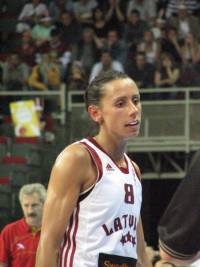 >Gunta Basko disappointed after losing to Spainin Riga Latvia  © womensbasketball-in-france.com