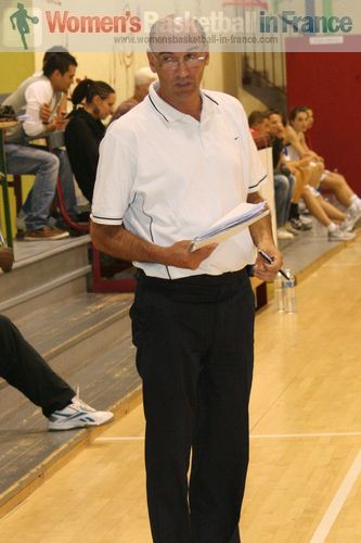 Jacques Vernerey   ©  womensbasketball-in-france.com 