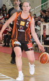 Katrina Manic on the run in the semi-final of the coupe de France 2009 © Bourges Basket 