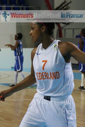  Kourtney Treffers  © womensbasketball-in-france.com  