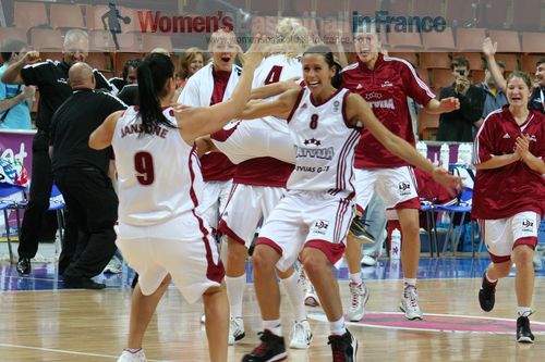  Latvia after overtime victory against France © womensbasketball-in-france.com  