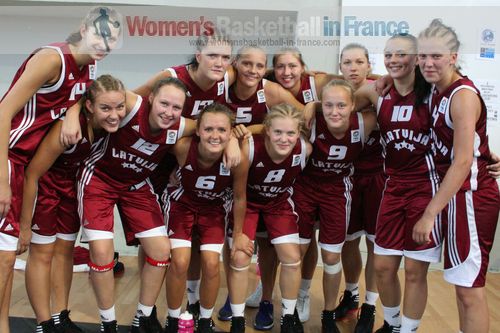 Latvia qualify for second round 2011 © womensbasketball-in-france.com  
