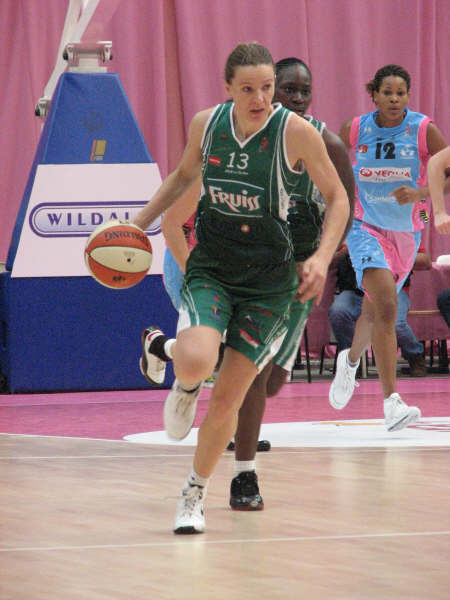 Martina Luptakova-Gyurcsi © womensbasketball-in-france.com