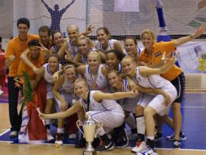  The Netherlands with their silver medals © NBB