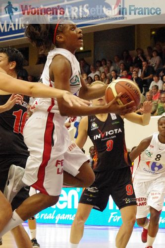 2011 Open LFB - Bourges Basket vs. Cavigal Nice