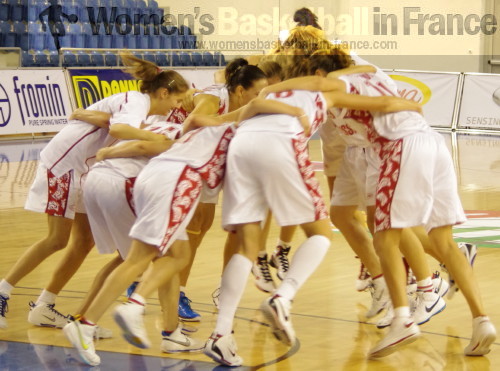 Russia U18 qualify for next phase © womensbasketball-in-france.com