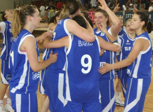  Baric and Slovenia win promotion  © Womensbasketball-in-france