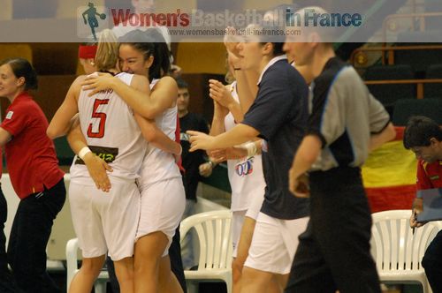 Spain in semi-final 2011  © womensbasketball-in-france.com  