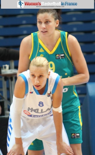  Styliani Kaltsidou and Hollie Grima  © womensbasketball-in-france.com  