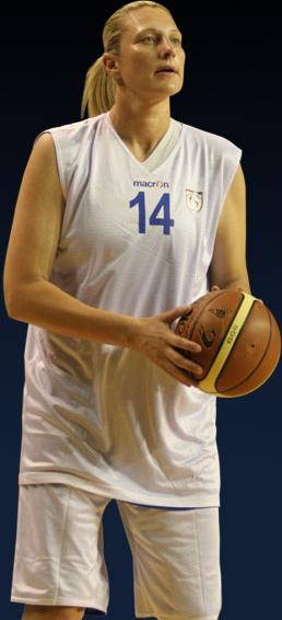 Suzy Batkovic ©  Cras basket 