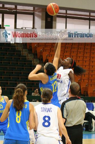 France U20 against Ukraine U20 