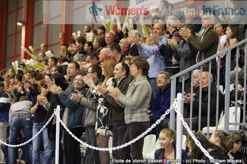  L’Etoile de Voiron Supporter © womensbasketball-in-france.com 