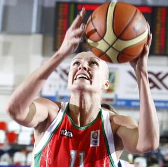  Yelena Leuchanka playing against France at EuroBasket Women 2009 © Castoria - FIBA Europe 