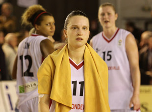  Clarisse Costaz disappointed at end of game  © sportacaen.fr 