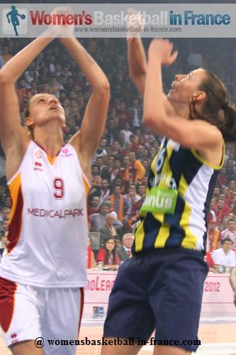 2012 EuroLeague Women Final 8 - Day 2 in pictures