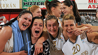  Pécs 2010 celebrate qualifying  © FIBA Europe  