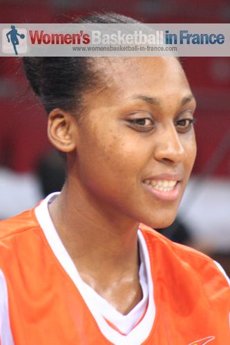 Sandrine Gruda © womensbasketball-in-france.com  