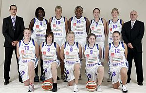 Tarbes 2008-2009 team picture ©  Ligue Féminine de BasketBall 
