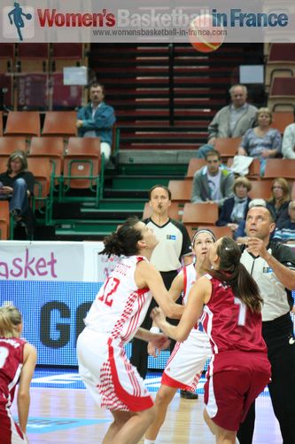  tip-off for Latvia against Croatia at EuroBasket 2011 © womensbasketball-in-france.com  